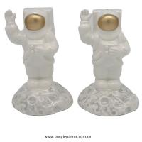  Astronuat Ceramic Salt and Pepper Set 